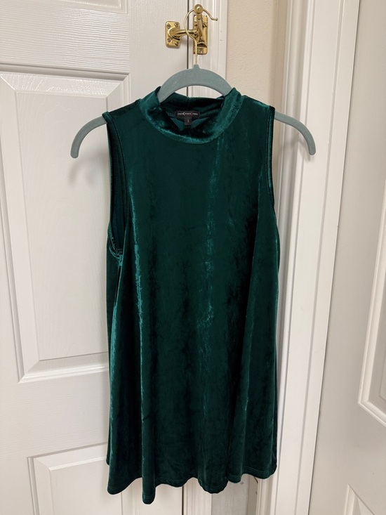 mmmmmm Tops - Emerald Green Velvet Mock Neck Tunic Top
